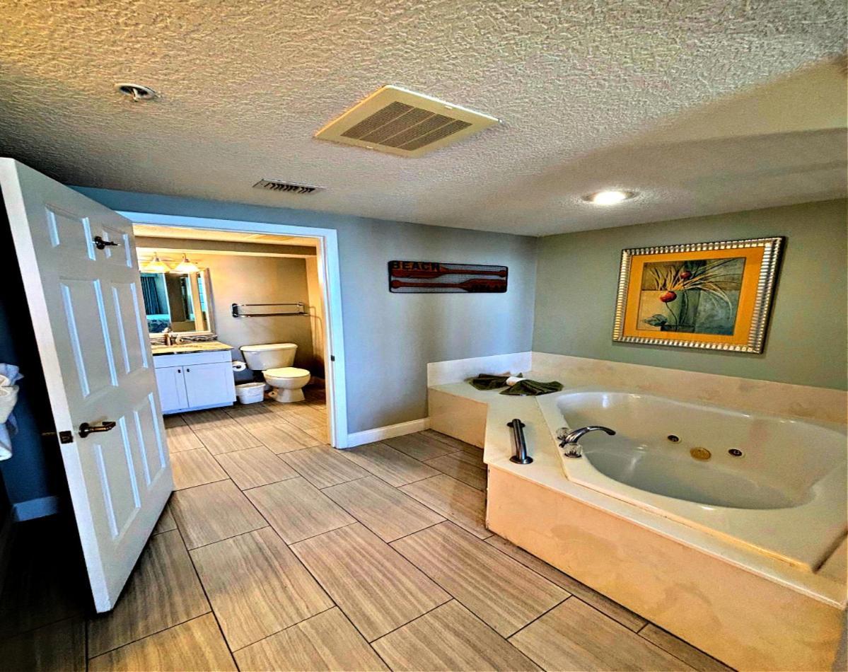 Vacation In Comfort And Luxury - 3 Bedroom Direct Oceanfront - Wyndham Ocean Walk Resort 2425 Daytona Beach Esterno foto